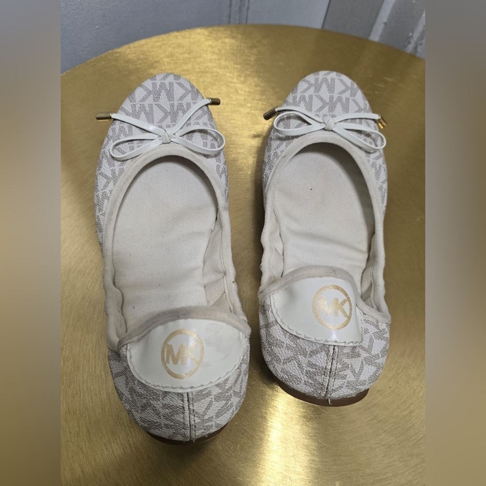 Michael Kors City Logo ballet flats with monogram pattern - Picture 3 of 6